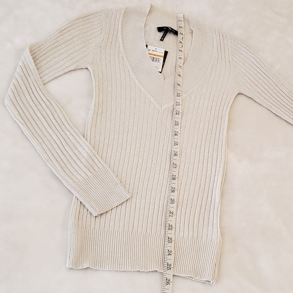 V Neck sweater/shirt | Energie sz Small - Picture 3 of 4